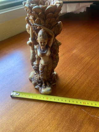 Jarrón decorativo figura mujer