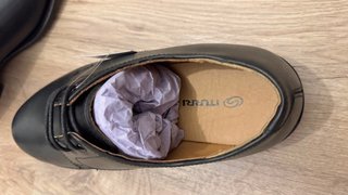 Zapatos Iturri negros sin estrenar