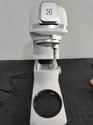 Batidora de cocina Electrolux blanca