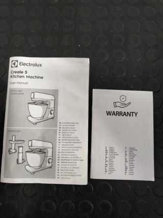 Batidora de cocina Electrolux blanca