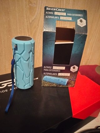 Altavoz Bluetooth Silver Crest para exteriores
