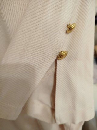 Blusa Burberry Beige Clásica
