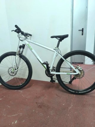 Bicicleta Montaña Rockrider Blanca *Envío activo*
