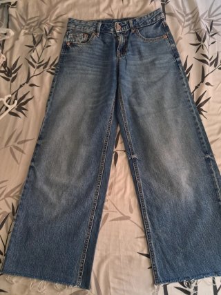 Pantalón ancho tres cuartos T.32