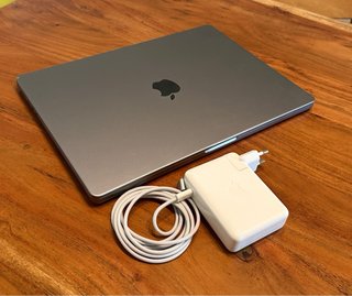 Apple MacBook Pro 16” M1 Pro 16GB Plata, 2021