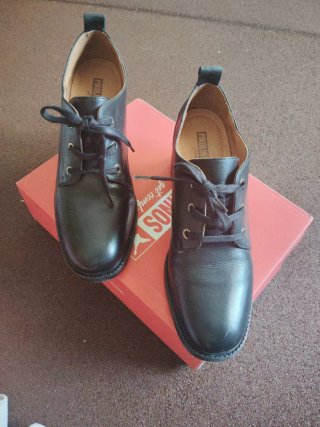 Zapatos Pikolinos Negros Tacón