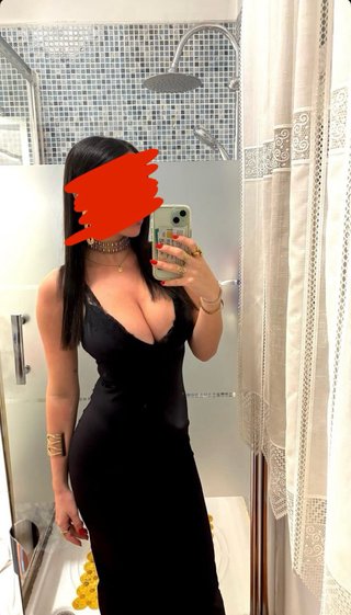 Vestido fiesta escotado Zara negro