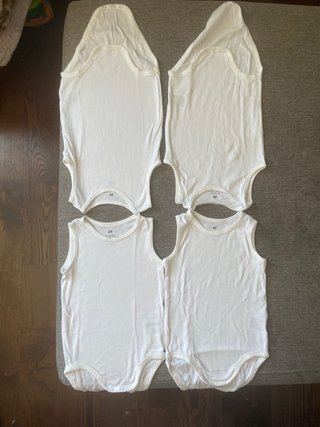Pack 4 Bodies H&M Blanco Bebé EUR 92 (2 años)