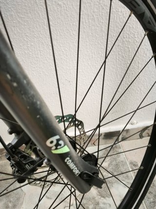 Bicicleta Btwin Riverside 900 Gris
