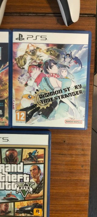 PS5 Slim + 2 Mandos + 5 Juegos