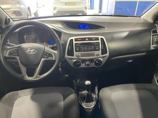 Hyundai i20 1.2 85cv
