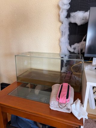 Pecera pequeña de cristal fácil de transportar