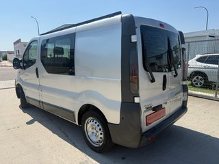 Opel Vivaro 2003