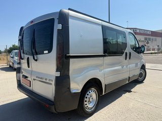 Opel Vivaro 2003