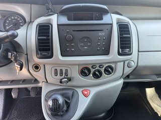 Opel Vivaro 2003