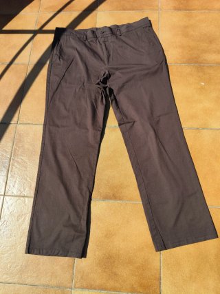 Pantaloni classici da uomo marrone L/40