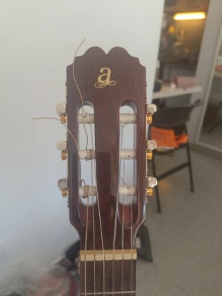 Guitarra Admira Málaga ECF
