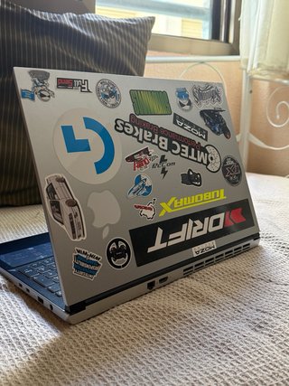 Portátil Gaming RcCom RTX 4060 32GB RAM