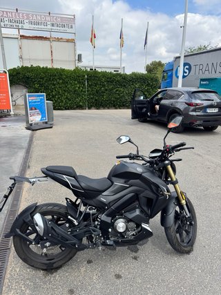 Keeway RKF 125 ABS 2022 Negra 6000km