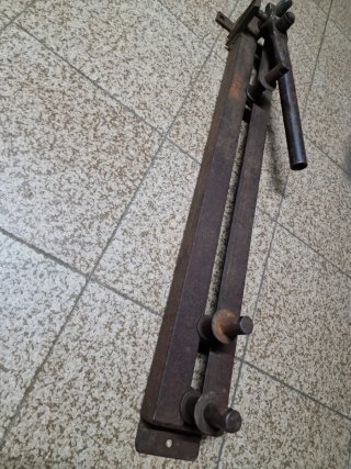 Dobladora manual de varillas para estribos