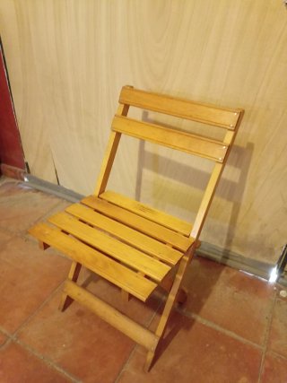 Sillas plegables de madera