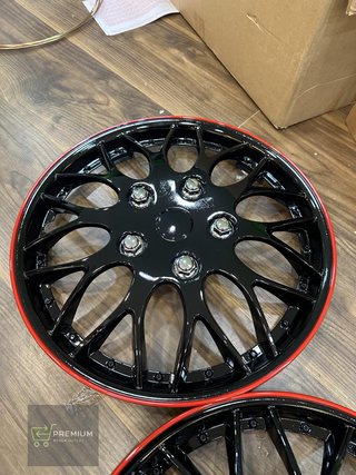 AutoStyle Tapacubos 15 pulgada Kit negro/rojo