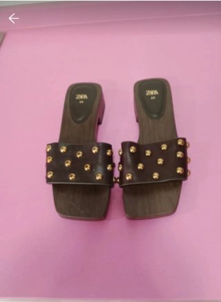 Sandalias Zara Mule Tachuelas Marrón Talla 36