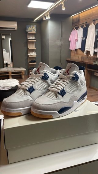 Jordan Retro 4 SB