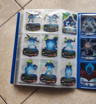 Set 43 carte Ben 10 Alien Force collezionabili
