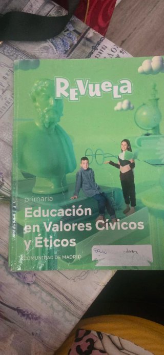 Educación en valores cívicos y éticos Primaria....