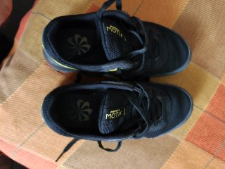 Nike Air Max Motif GS Talla 36 Negras y Amarillas