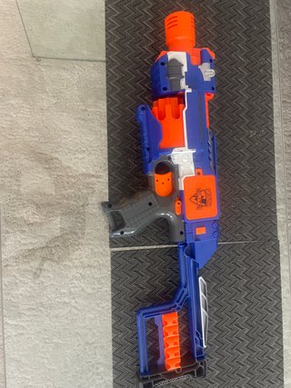 Pistola Nerf Azul y Naranja