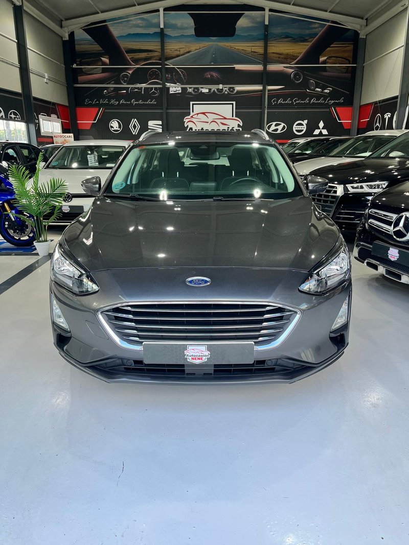 Ford Focus 2020, foto 2