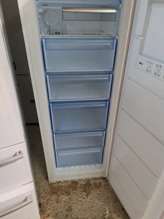 Congelador Vertical Balay garantía + entrega