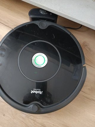 Aspirador Roomba 606
