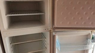 Nevera de dos puertas Schneider A+ 260L