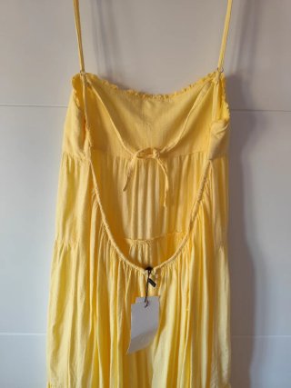 Vestido Zara Amarillo Talla L con etiqueta