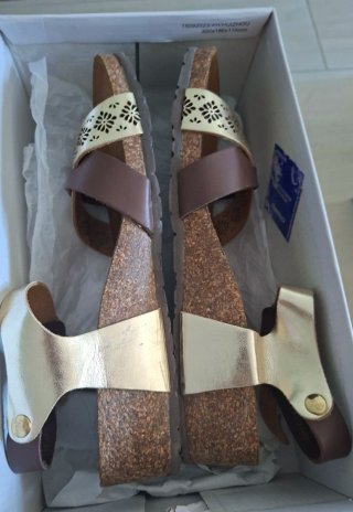 Sandalias Gemo Marrón y Dorado Talla 40