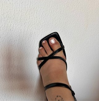 Sandali Zara tacco largo fascette nere 40