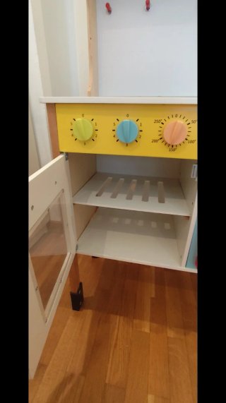 Cocinita de madera infantil