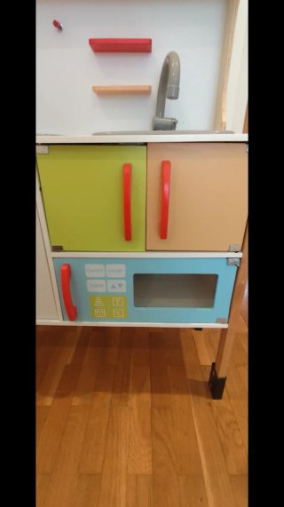 Cocinita de madera infantil