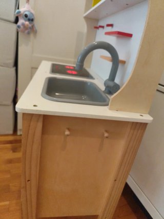 Cocinita de madera infantil
