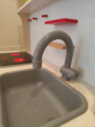 Cocinita de madera infantil