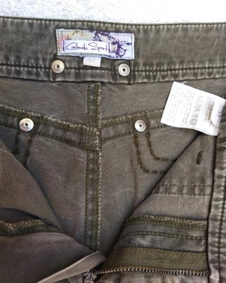 Pantalón capri jean mujer verde oliva