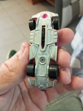 Coche de juguete varios modelos