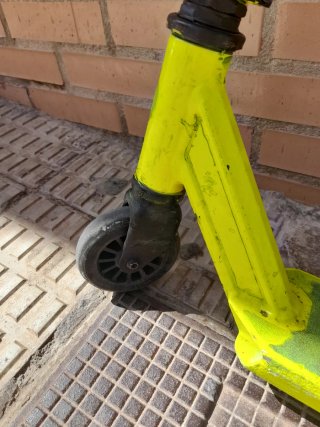 Patinete Oxelo Amarillo