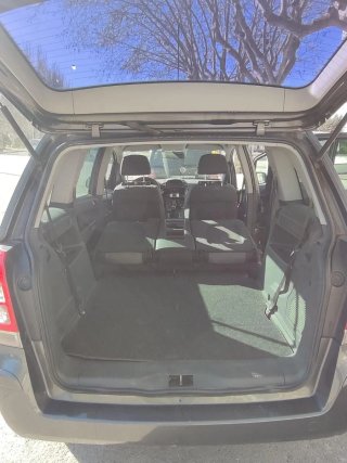 Opel Zafira 2012