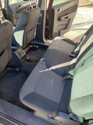 Opel Zafira 2012