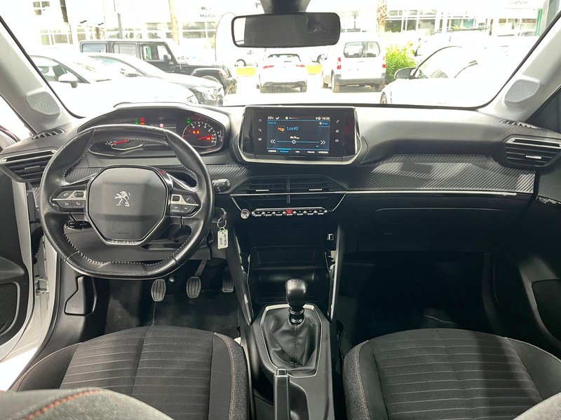 Peugeot 208 2021, foto 10