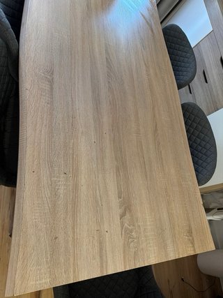 Mesa de comedor de madera,